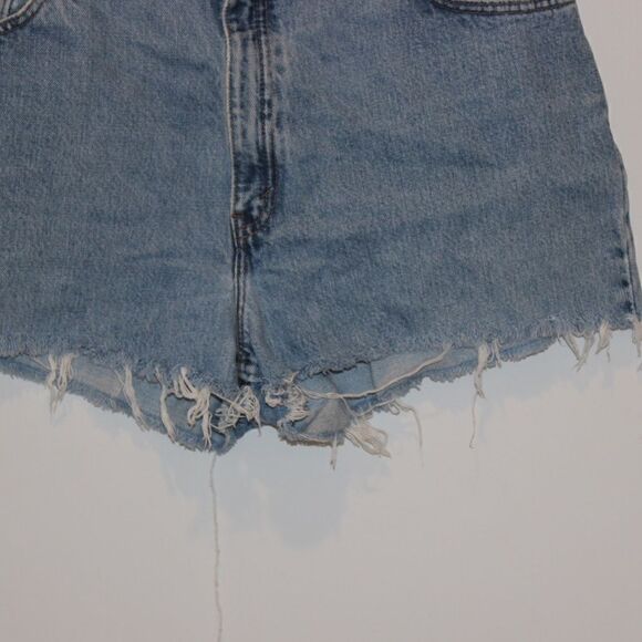 Levi's  550 High Waisted Jean Shorts Women size 30 - Picture 5 of 10